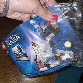 Lego 21312 Women of NASA - as is.