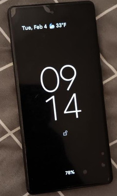 Google Pixel 6 - 128 GB - White (Unlocked) With Tic Tok App Installed 