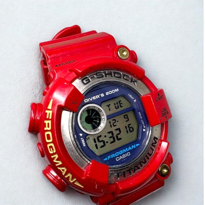 Casio G-SHOCK Frogman DW-8200 Red Frog Titan Uhr aus Japan