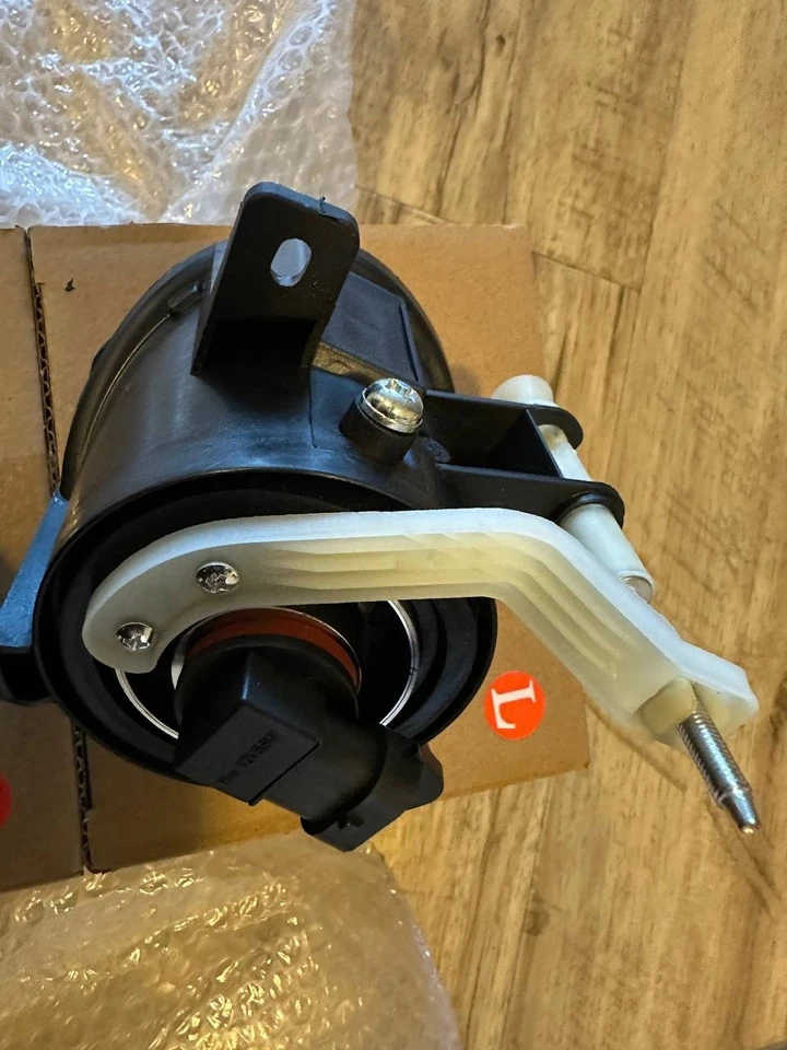 Halogen Fog Light Set with Bulbs for Audi A4 S4 A6 Q5 Allroad 2009–2015 - Image 4 of 4