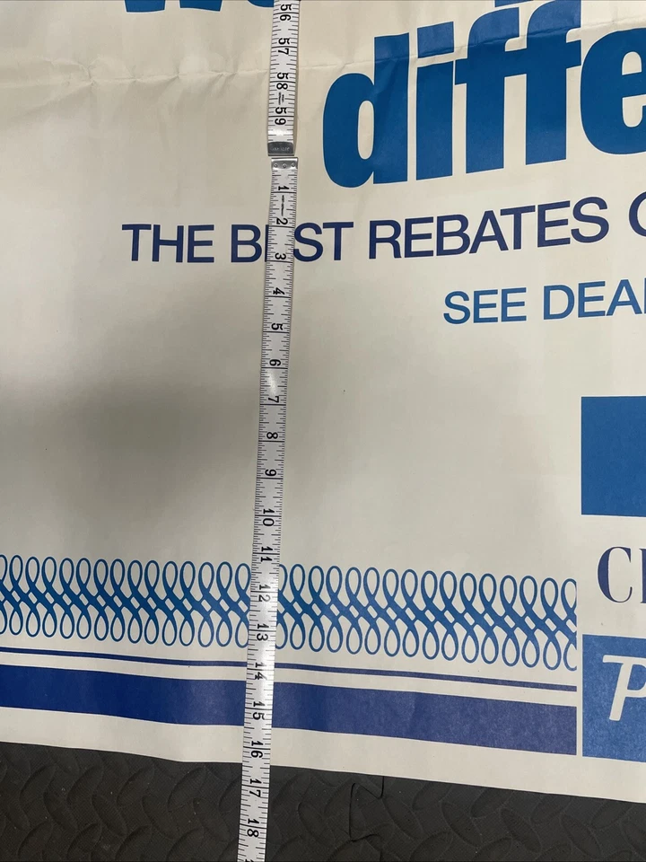 Raro póster vintage 1990 6'5"" concesionario Chrysler Plymouth el reembolso garantizado Foto 2 de 4