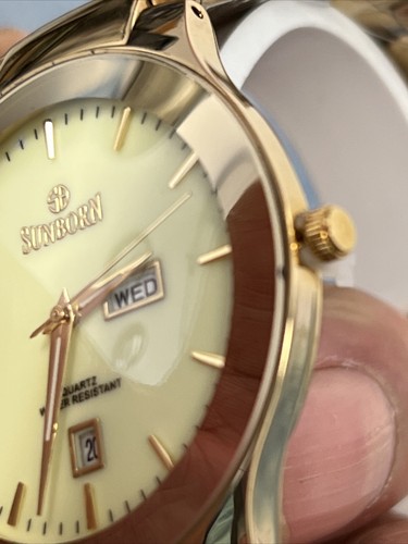 SunBorn Unisex Luminous Dial Japan 🇯🇵Movement Stainless Steel Gold Tone Watch - Picture 5 of 12