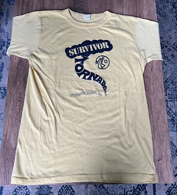 vintage 1979 Tornado Survivor Connecticut Medium Soft