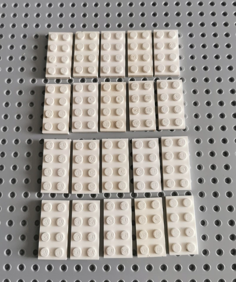 LEGO Platte Bauplatte Basisplatte 2x4 weiß 20 Stück white basic plate 3020 R2 - Bild 1 von 1