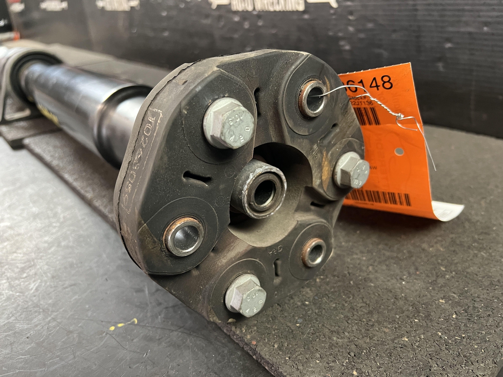 14-17 MASERATI GHIBLI 3.0 AWD AT REAR DRIVE SHAFT W-WF=26" W-WR=20"
