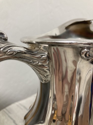 Vintage Community Plate Chatelaine Silver Pitcher Cleaned and Polished 9x7 - Foto 4 di 8