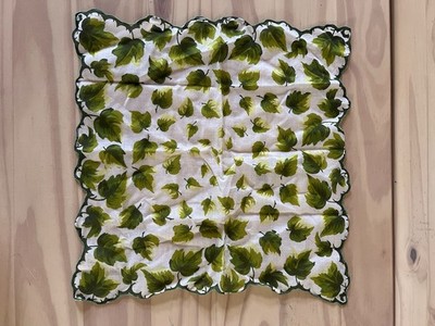 Concentric Green Leaves Vintage Handkerchief Scalloped Edge