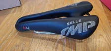 Selle SMP T4 Triathlon Saddle - 135mm w/Alloy Rails, Black