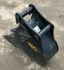 Digging bucket 9 Inch - 45mm Pin
