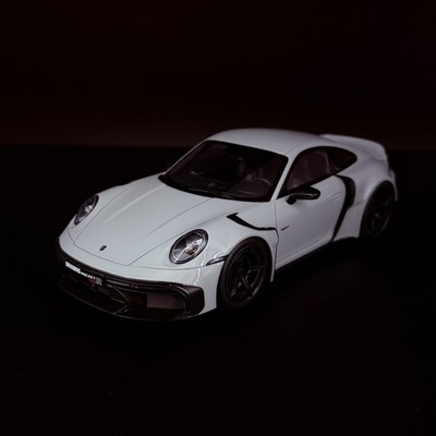 1:18 Porsche 911 BRABUS 900 Rocket R (GT930) GT Spirit Model Car Limited Edition
