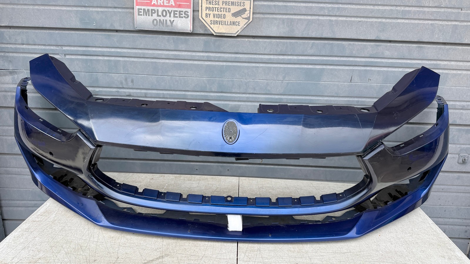 Maserati Ghibli 2018-2021 Front Bumper P/N 673008185