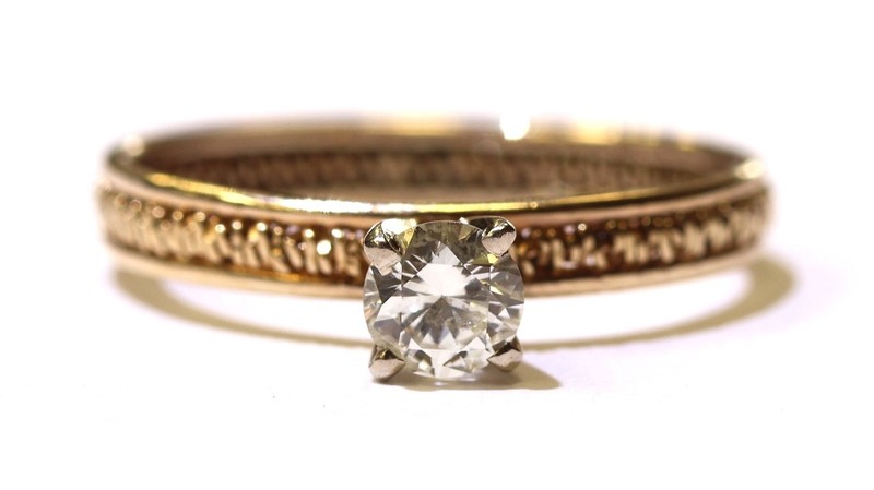 14k yellow gold Natural .30ct SI1 H round solitaire diamond engagement ring 1.6g