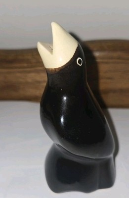 Vintage Ceramic Baking Blackbird Pie Vent Funnel 4 