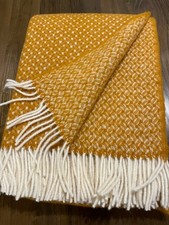 Wool blanket 140 x 200 cm plaid throw cream mustard yellow 100 wool