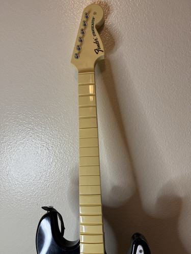 Wii Rock Band Harmonix 19091 Wireless Guitar - Black - Picture 3 of 5