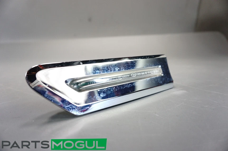 09-15 BMW 750i F01 F02 DELANTERO IZQUIERDO IZQUIERDO GUARDABARROS LADO DEL CONDUCTOR MARCADOR INTERMITENTE OEM Foto 2 de 4