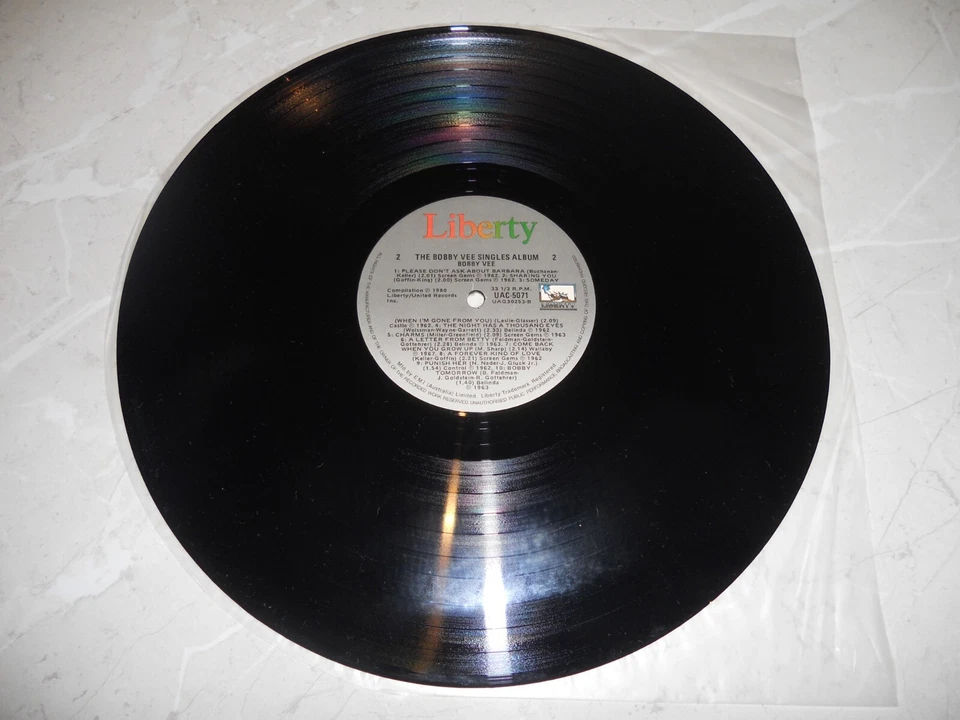 Bobby Vee "The Bobby Vee Singles Album" 1980 LP Pop Oz Liberty UAC5071 NM - Image 4 of 4