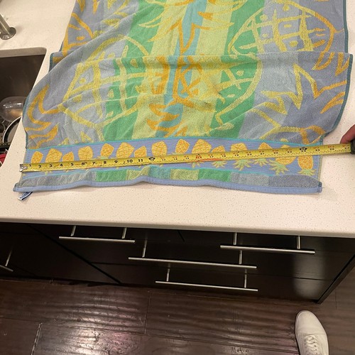 Summer Stock Pineapple Print 100% Cotton Beach Towel 56x25 Vintage - Picture 3 of 4