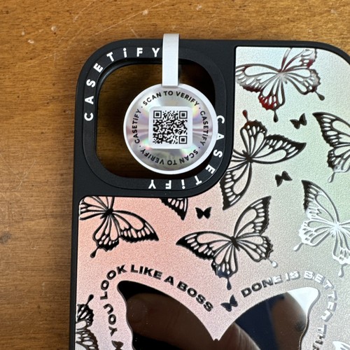 CASETIFY You Give Me Butterflies Mirror Case For iPhone 15 - Zdjęcie 3 z 5
