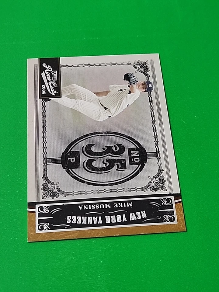 MIKE MUSSINA 2005 Playoff Prime Cuts 88/449 , #29 New York Yankees - Image 2 of 4
