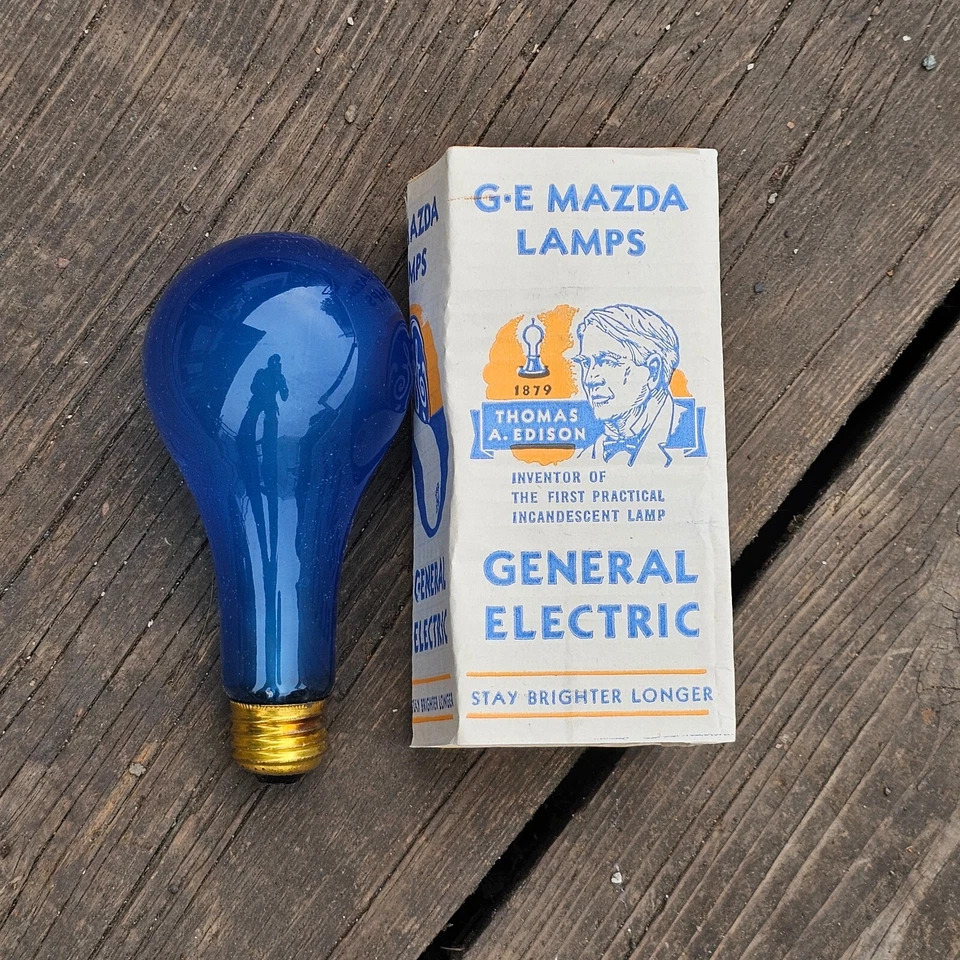 GE Mazda 100w Daylight AND Rough Service bulb weird - Image 3 of 4