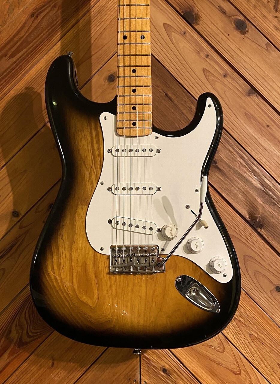 Fender Japan ST54-80 2TS 2005 Electric guitar