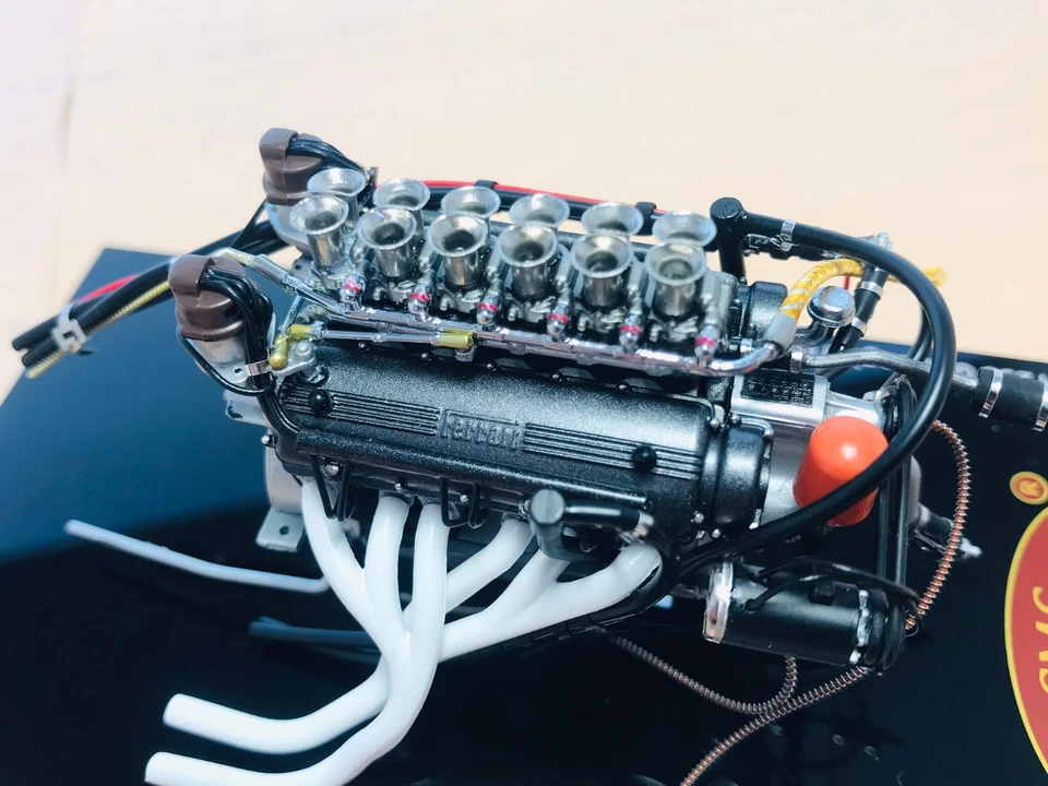 CMC 1/18 Moteur Colombo V12 Ferrari 250 GTO Neuf en boite M-260 24 Le Mans 1962 - Photo 2/4