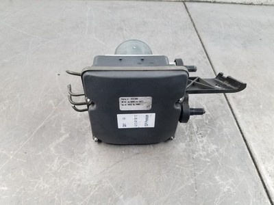 2010 Mercedes Benz AMG E 63 ABS Brake Pump Module #1562 VV1