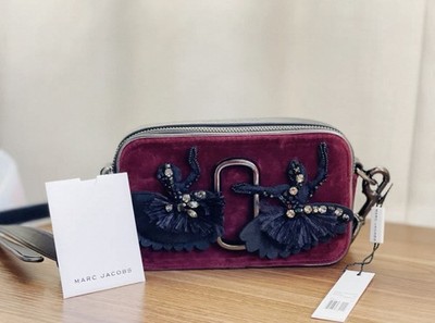 MARC JACOBS THE SNAPSHOT Tasche Limited Edition Burgundy Rot mit Stickerei