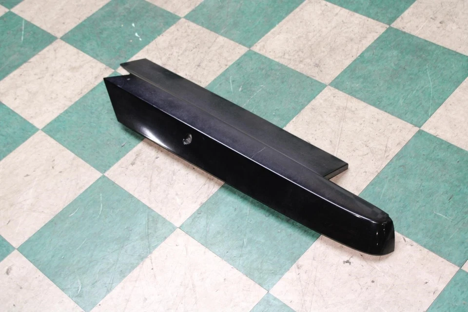 *NOTE* 02-13 AVALANCHE Black Painted Driver LH Side Toolbox Lid Cover Panel OEM - Image 2 of 4