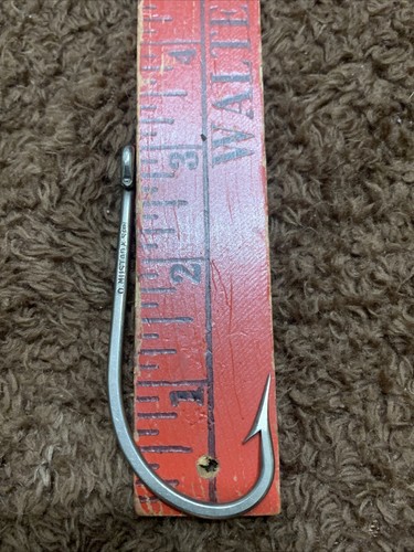 Vintage O. Mustad & Son 10/0 Hooks Qty 5 - Picture 4 of 5