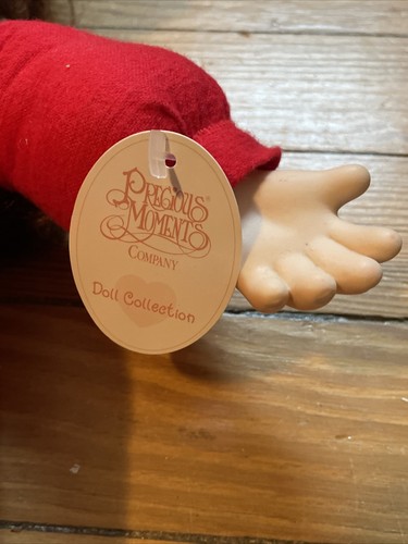 Vintage 1994 Precious Moments Limited Edition Nicole With Tag! Christmas - Picture 2 of 4