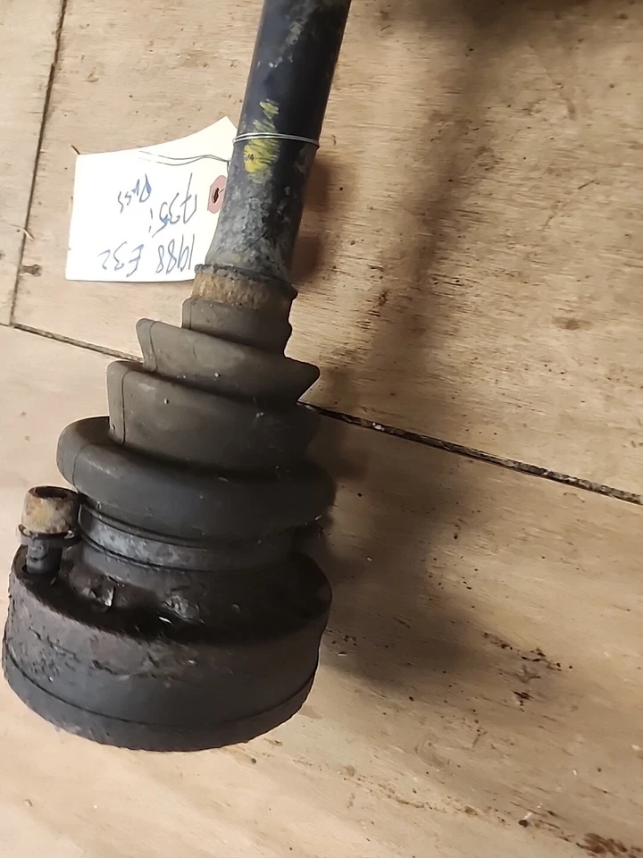 宝马 E32 88-94 735i 735iL 740i 740iL 750i 乘客轴半输出轴 #12 — 第 4/4 张图片