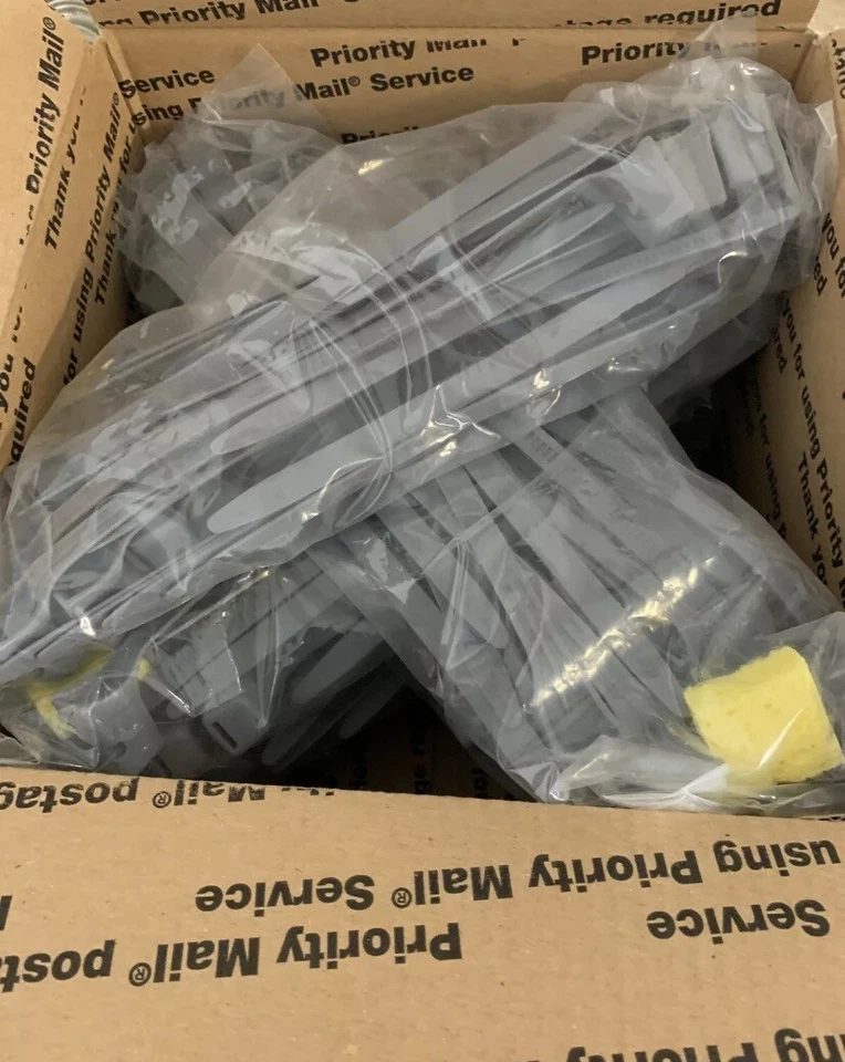 Lot of 200 Alpha EAS Cinch Wrap RF Security Sensor Tags – Anti-Theft - Image 2 of 4