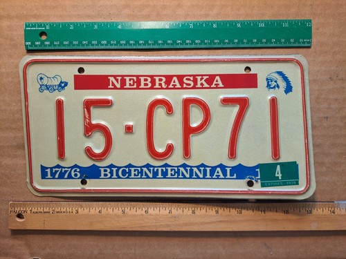 License Plate, Nebraska, 1976 Bicentennial, 15 (North Platte County) -  CP 71