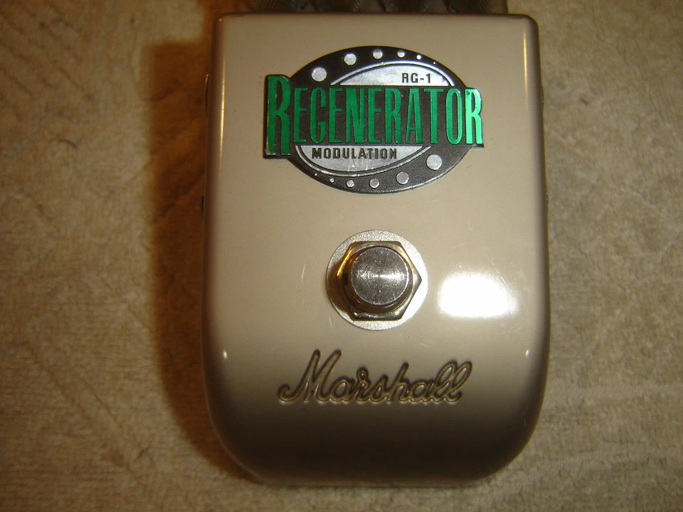 Marshall RG-1, Regenerator Modulation Chorus Flanger Phaser V Vibe, Guitar Pedal - Image 4 of 4