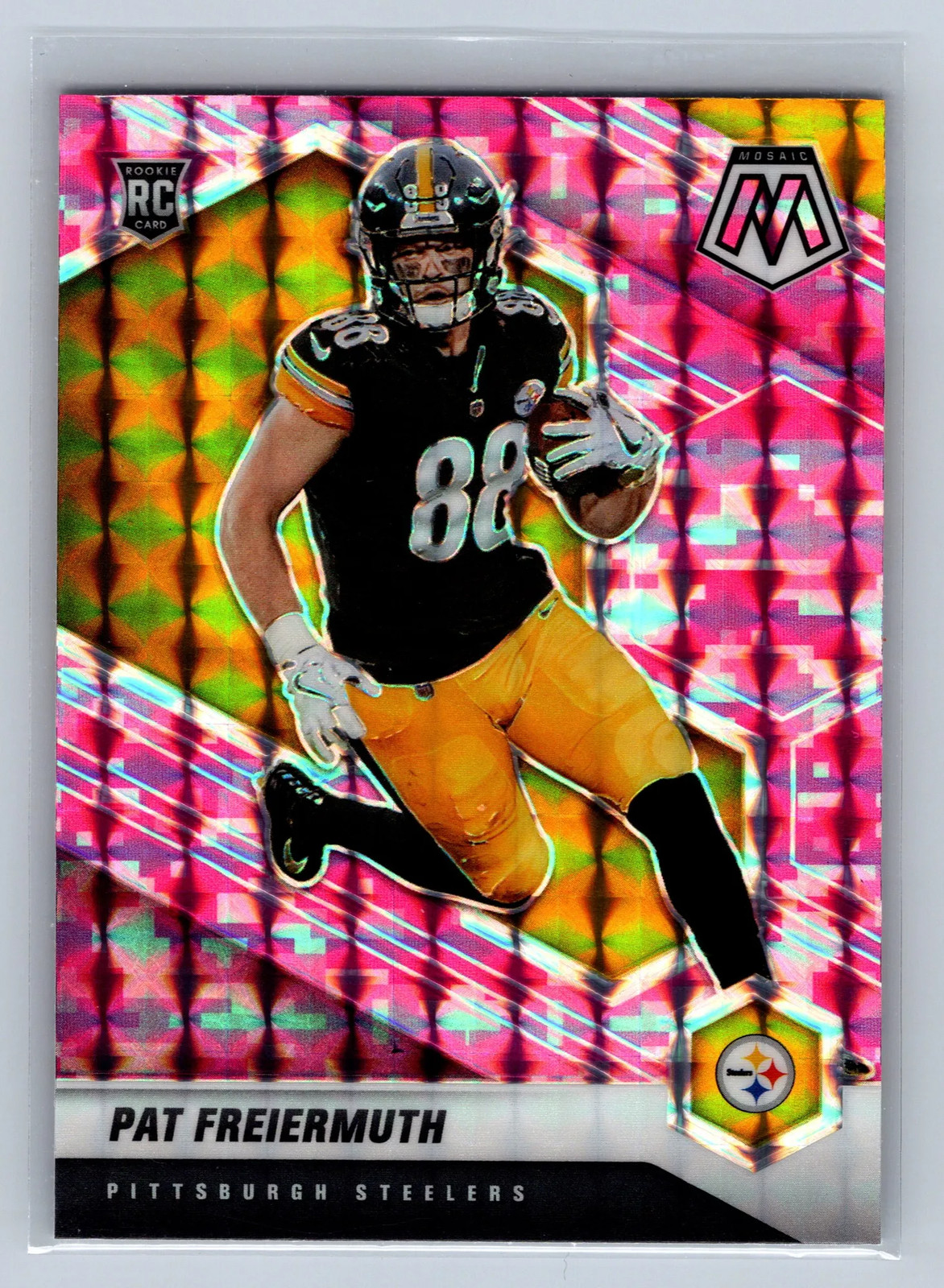 2021 Panini Prizm Mosaic Pat Freiermuth Pink Camo #332