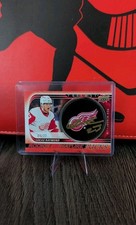 Lucas Raymond Rookie Signature Puck/22 TRILOGY 2022/2023