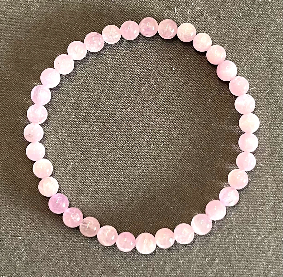 Kunzit rundes Perlenarmband  - Bild 1 von 1