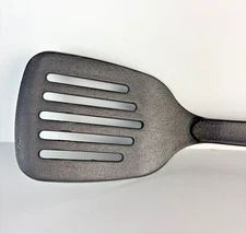 Chefmate Slotted Spatula Turner Flipper Nylon Plastic Black Heat Resistant EUC