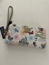 Cartera Muñequera Dooney & Bourke Blanca Boceto Parques Disney Dumbo Mickey Minnie