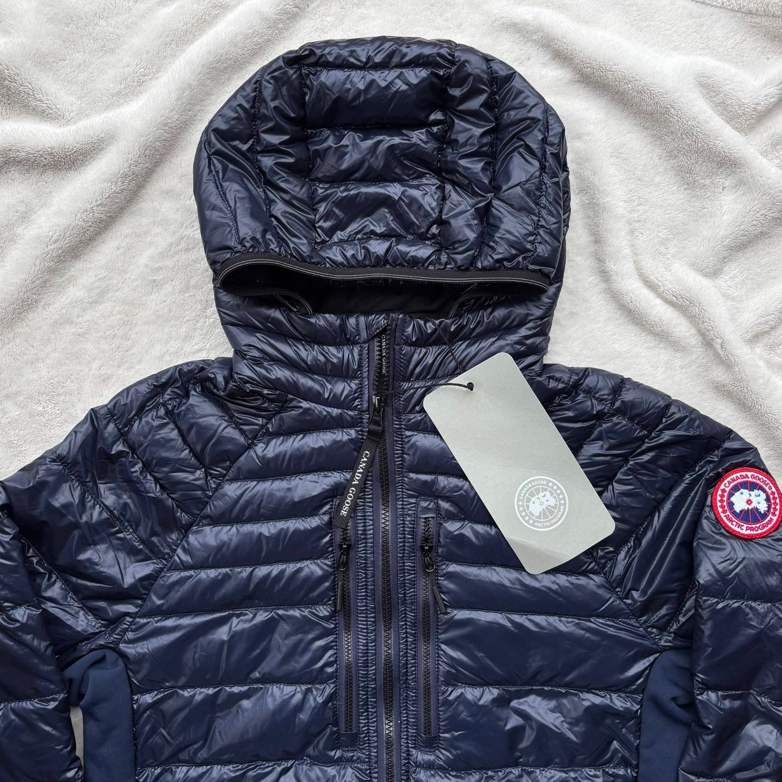 Canada Goose Atlantic Navy Hooded Hybridge Lite Jacket - $850 - New - Authentic image 2