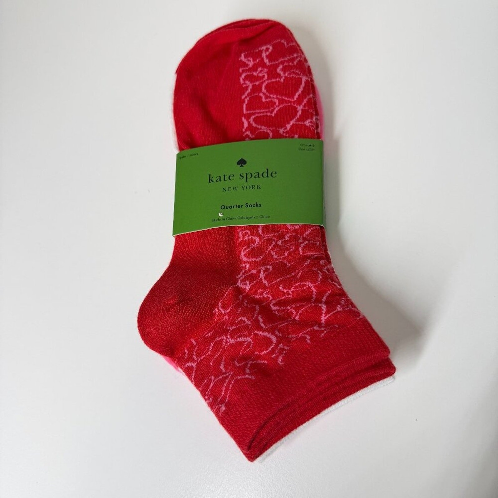 NWT Kate Spade Quarter Socks – Heart Print red, white, pink (3-Pair Pack)