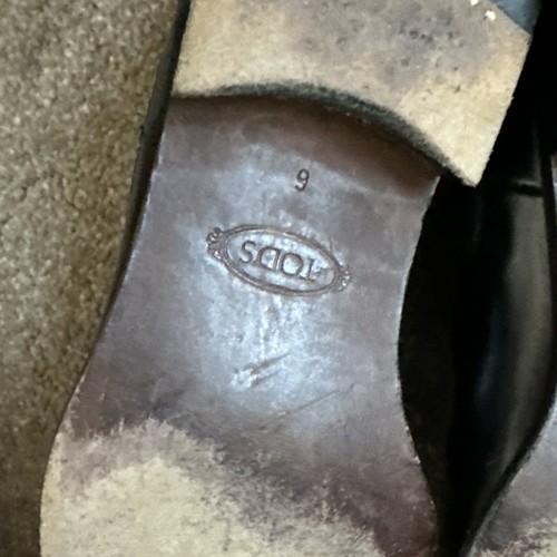 Mocassini Tods donna punta tonda slip-on in pelle tipo scarpa nero taglia 6 carriera - Foto 9 di 10