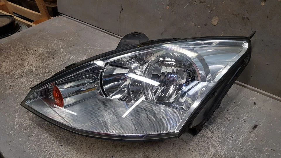 Scheinwerfer Halogen Vorne Links mit Stellmotor 01-04 Ford - Bild 2 von 4