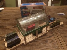 thomas the tank trampoline