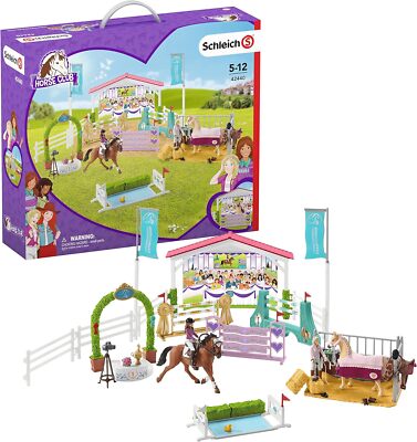SCHLEICH 42440 Friendship Horse Tournament Horse Club, Mix, 40 x 10,5 x 34,5 cm