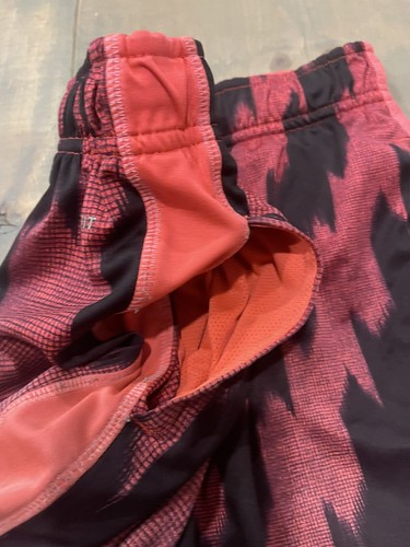 NIKE Dri Fit Boy’s Multicolored Athletic Elastic Waist Basketball Shorts Sz: SM - Picture 5 of 8
