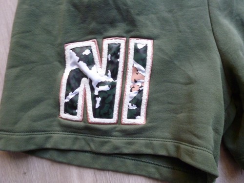Nike Shorts Women's Medium Green Faded Fleece Stitched Nike Logo - Picture 2 of 15