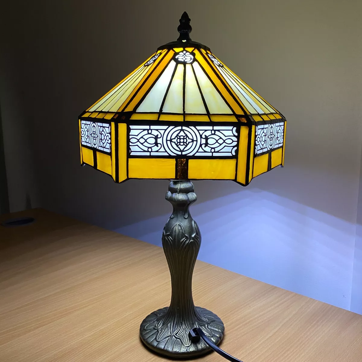 Tiffany yellow hexagone Style 10Inch Table Lamp Stained Glass HandCrafted Art UK